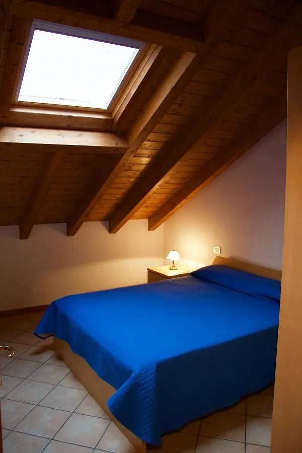 Villa Rosina Loft نيسّو شقة